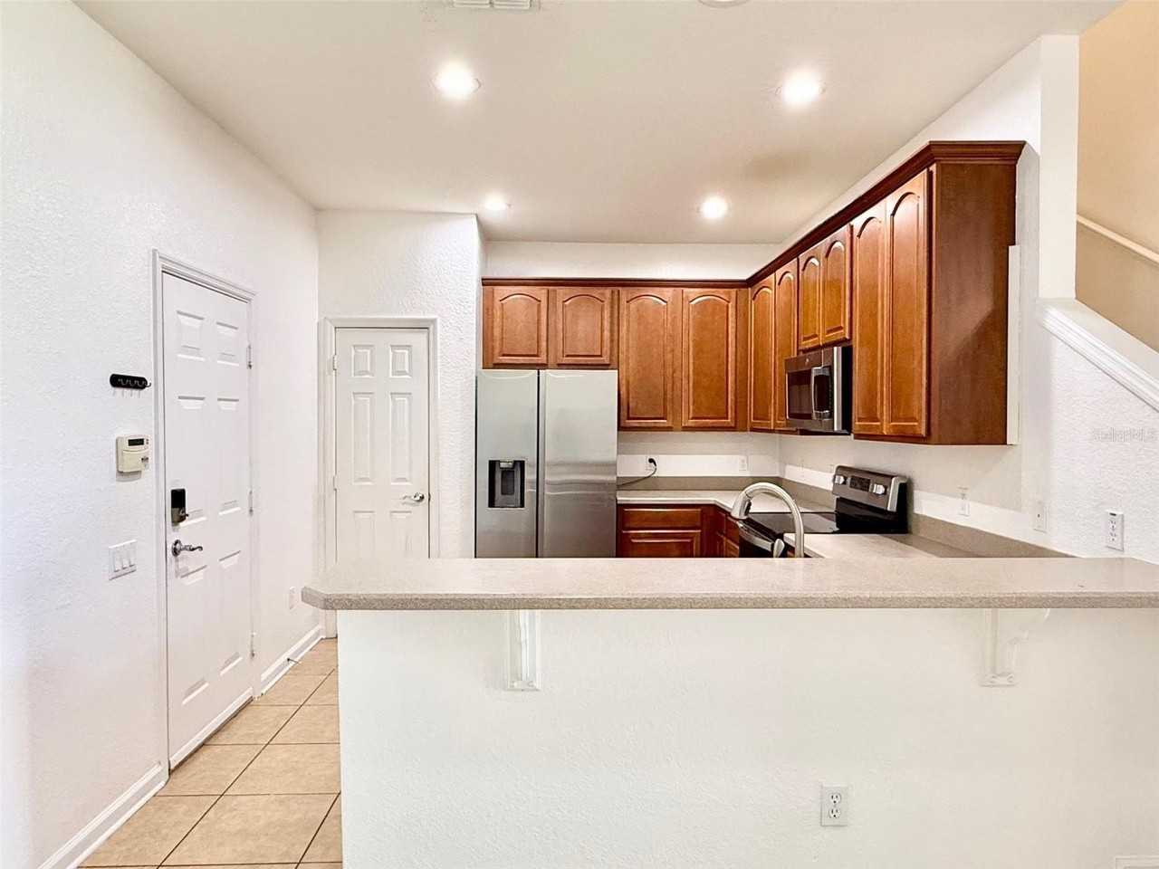 1629 Shallcross Ave - Photo 7 of 40