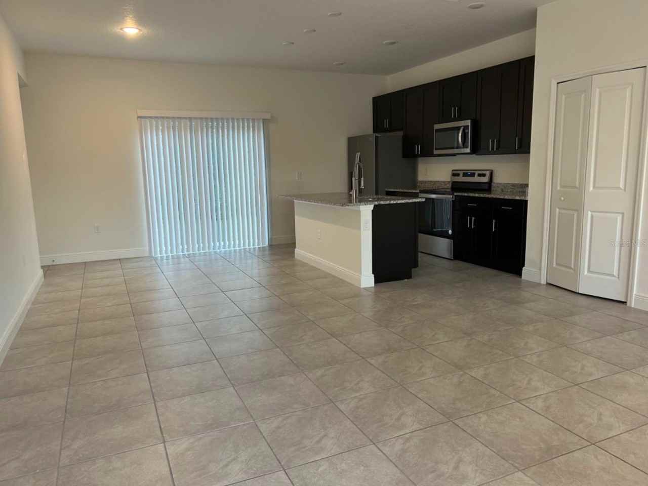 16100 Sw 35th Court Rd - Photo 6 of 28