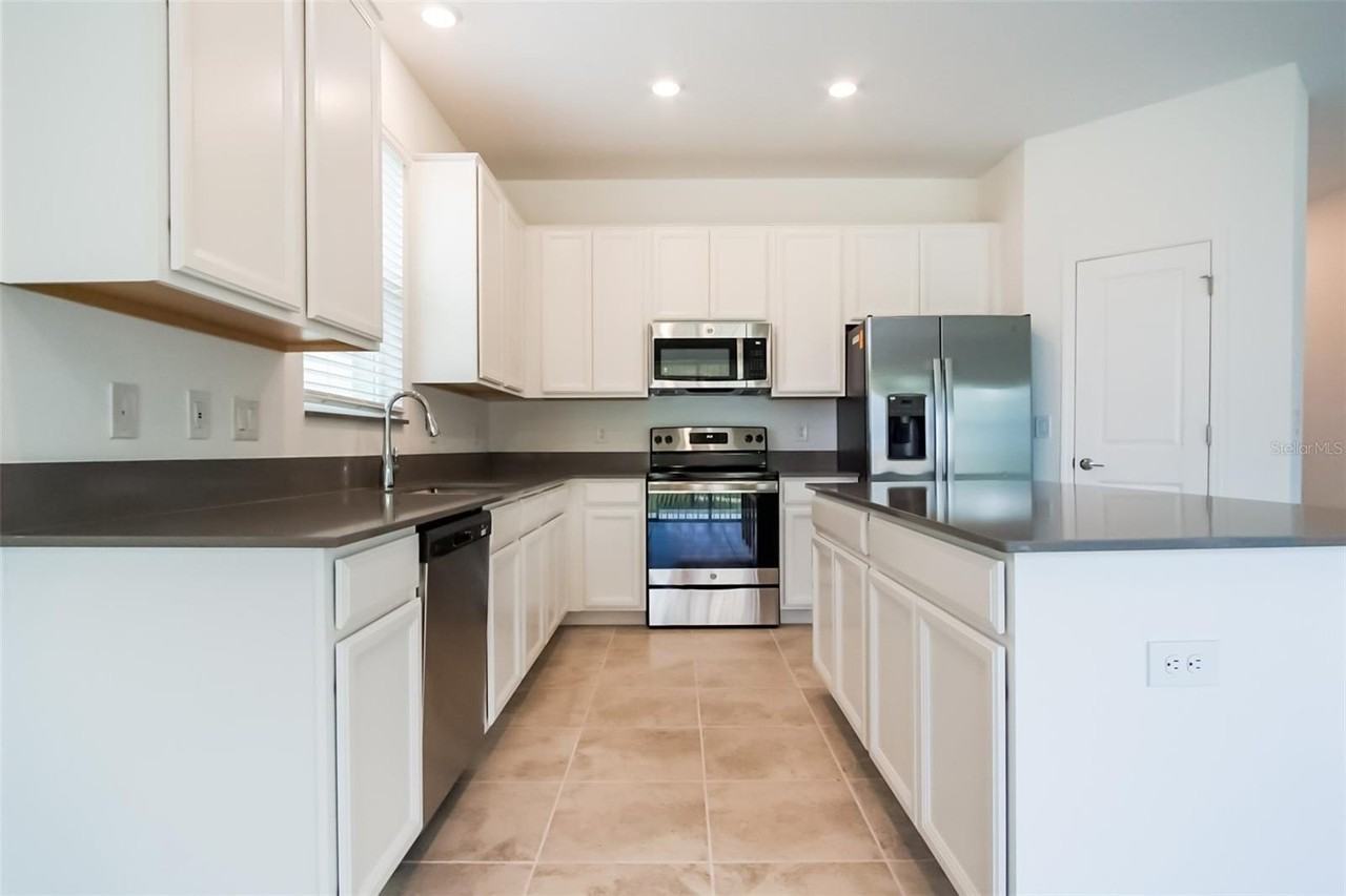 786 Citrus Reserve Blvd - Photo 3 of 28