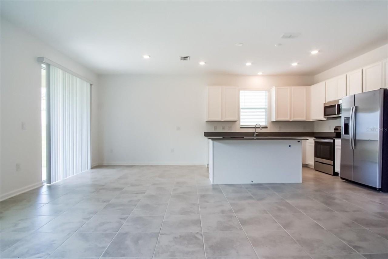 786 Citrus Reserve Blvd - Photo 4 of 28