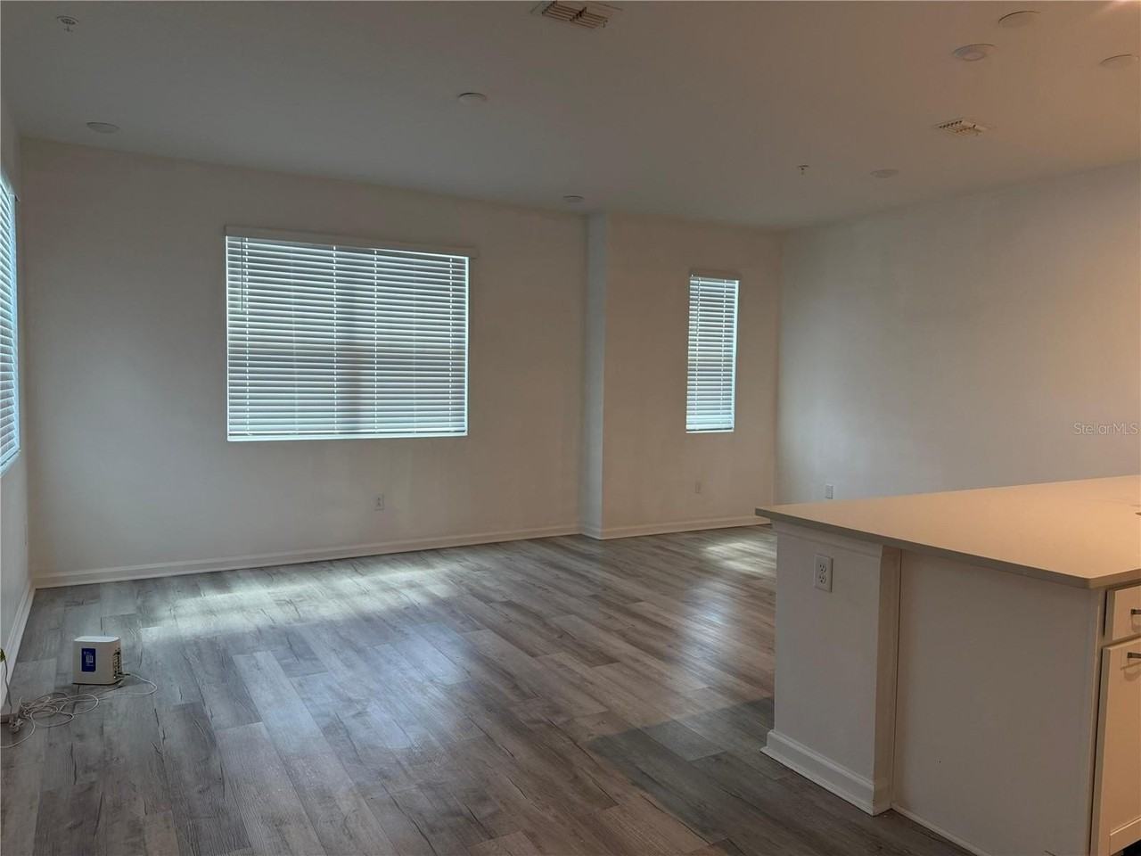 7708 Clove Hitch Way - Photo 3 of 18
