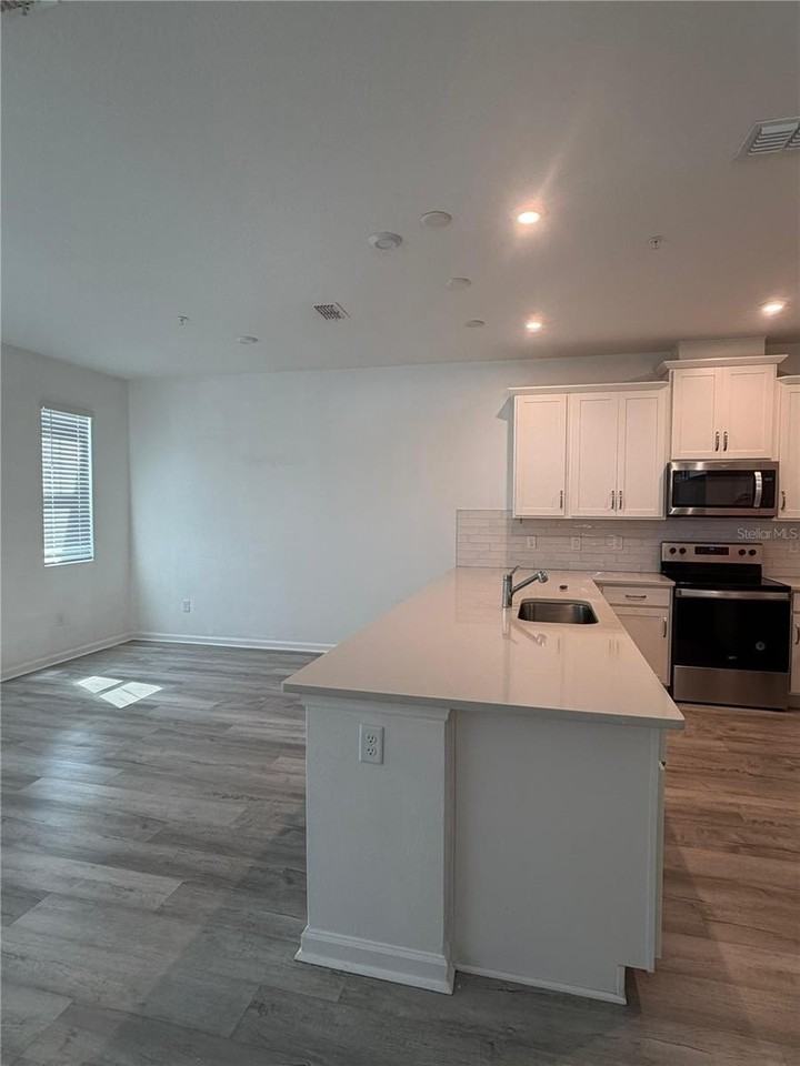 7708 Clove Hitch Way - Photo 5 of 18