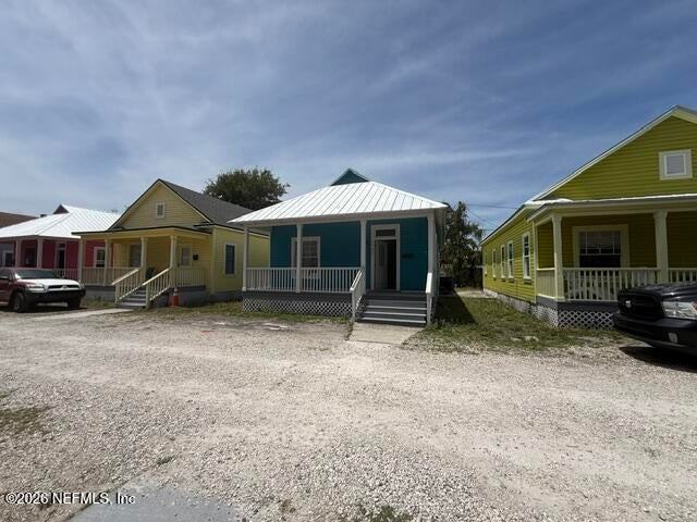 1942 Redell St - Photo 2 of 16