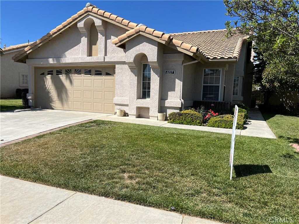 6037 Pebble Beach Dr - Photo 2 of 2