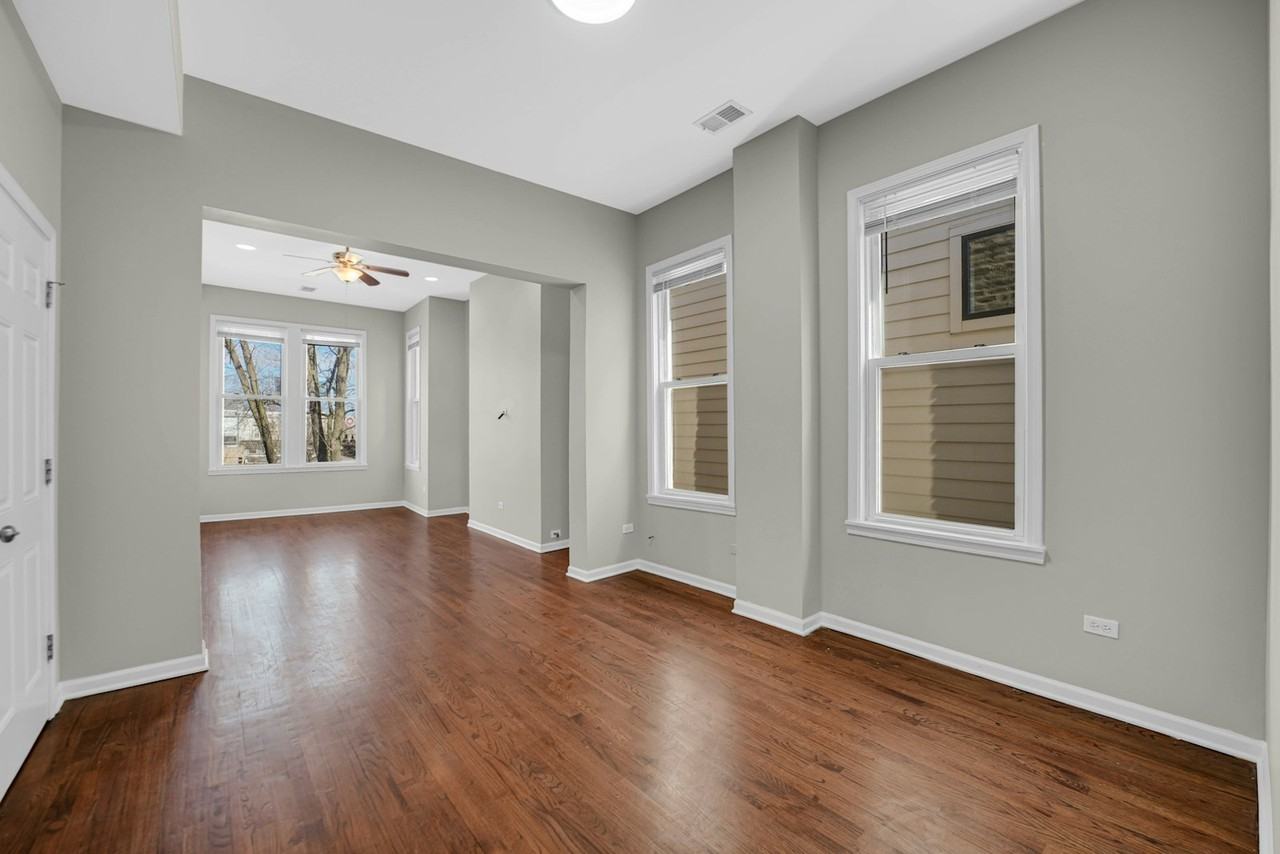 2333 West Montana Street, Unit 2 - Photo 5 of 16