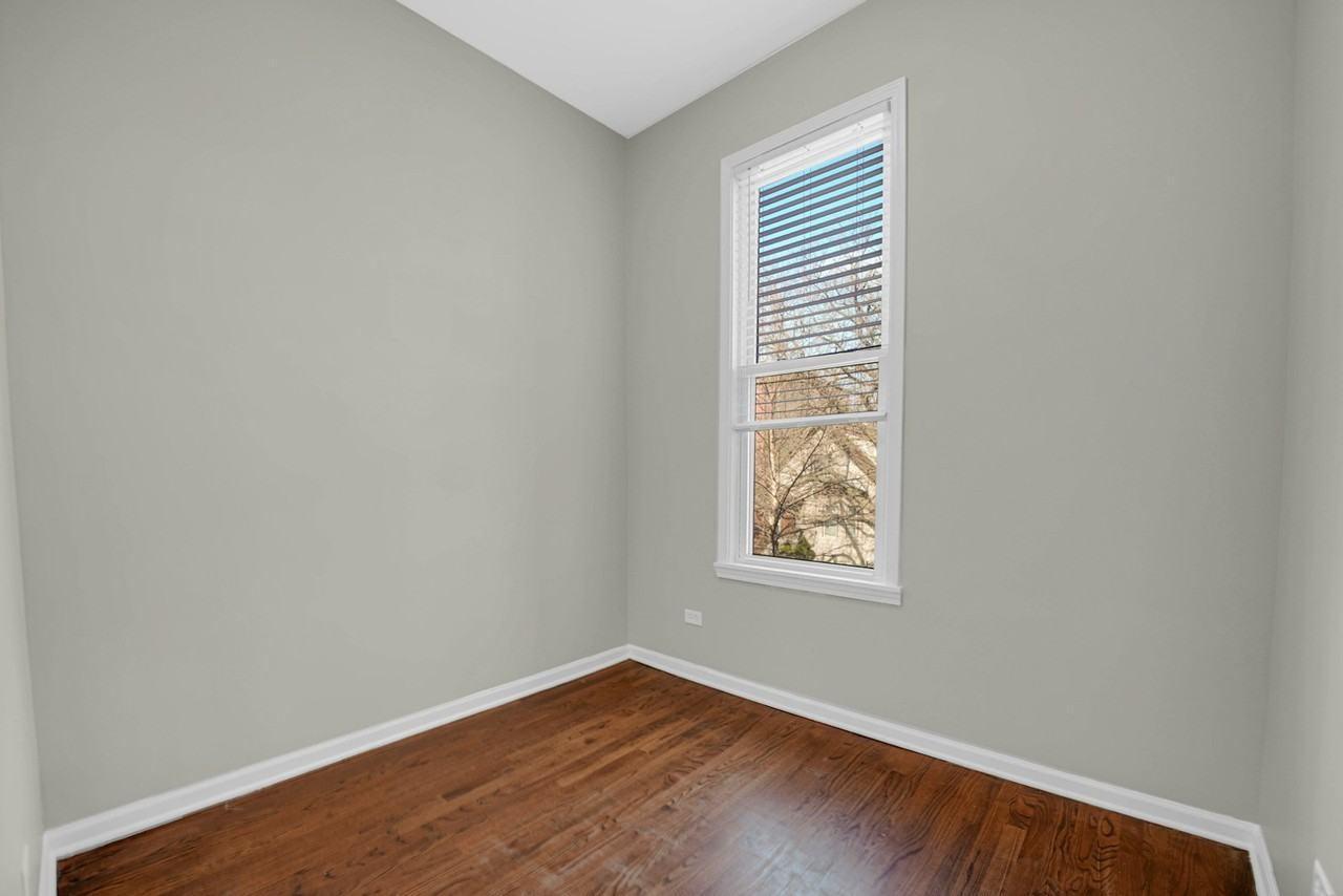 2333 West Montana Street, Unit 2 - Photo 6 of 16