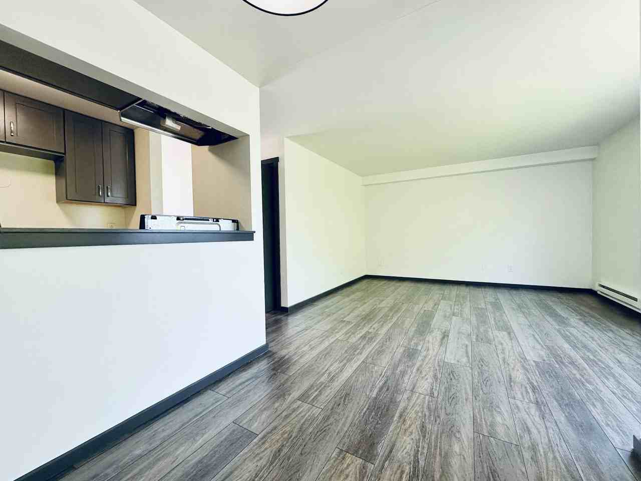 9050 Greenwood Avenue North, Unit 301 - Photo 5 of 12