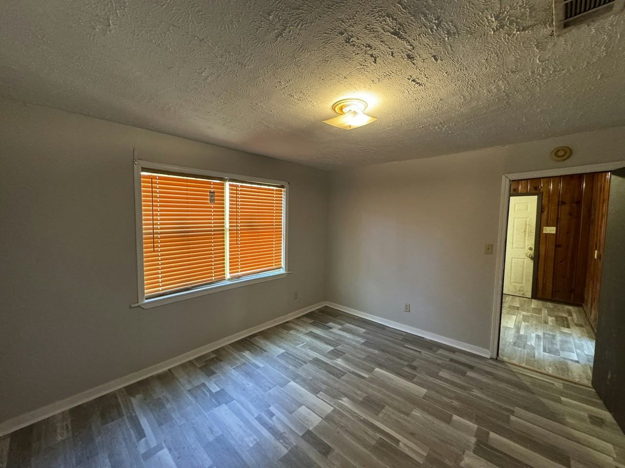 3963 Meadowlane Drive - Photo 6 of 12