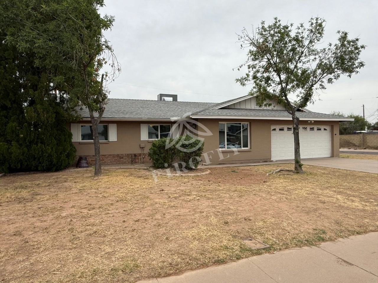 8129 North 17th Drive - Photo 4 of 24
