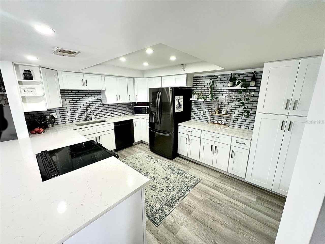 4908 38th Way S #401 - Photo 4 of 23