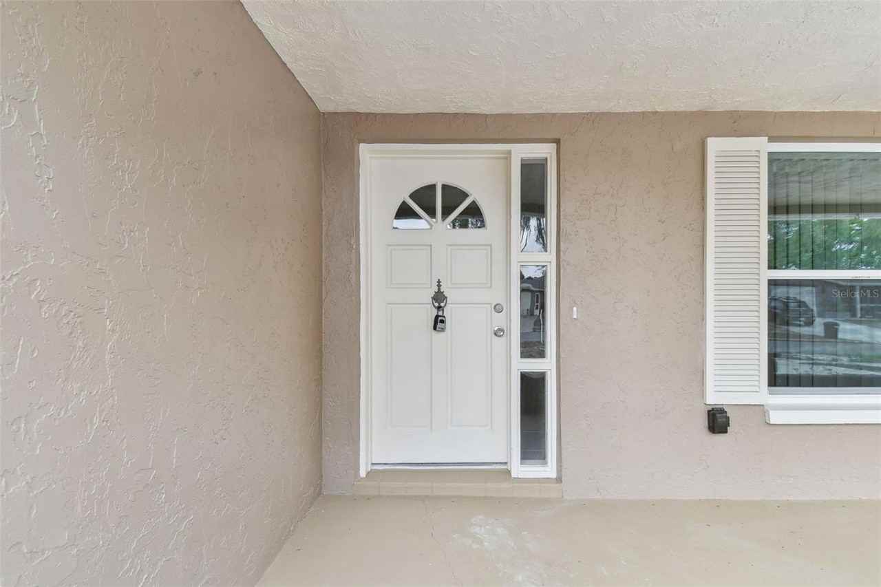 4541 Daphne St - Photo 5 of 50