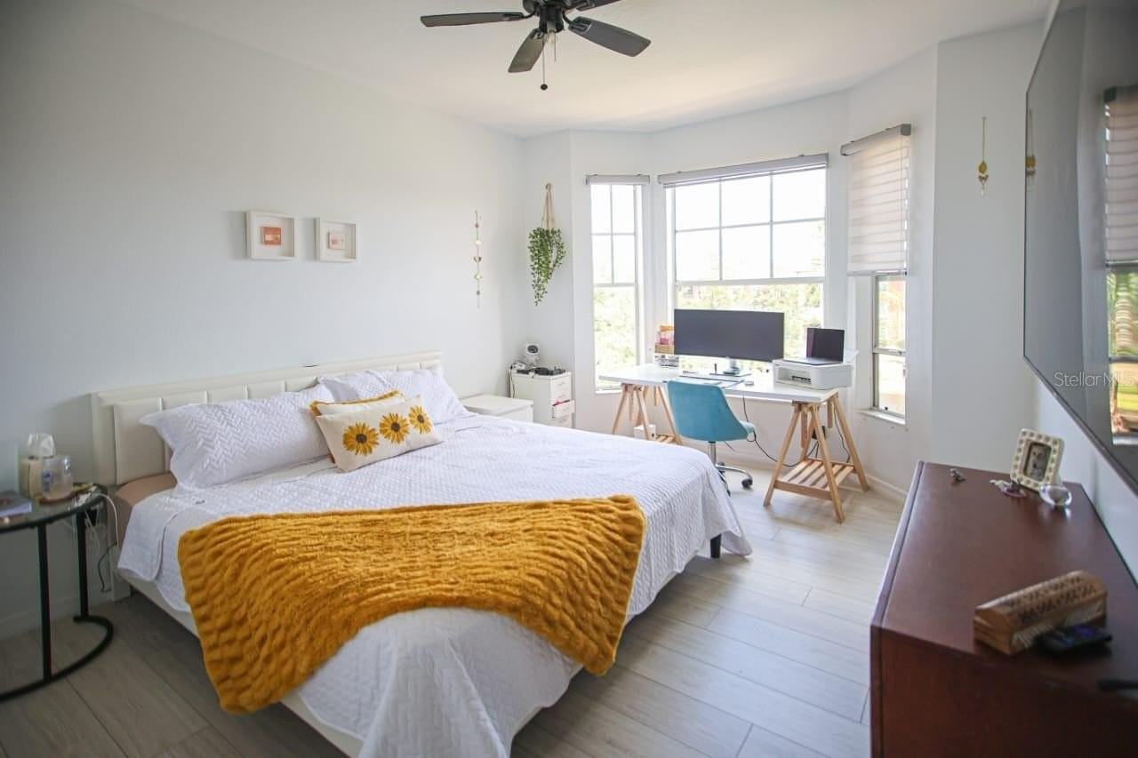 5572 Metrowest Blvd #311 - Photo 6 of 8