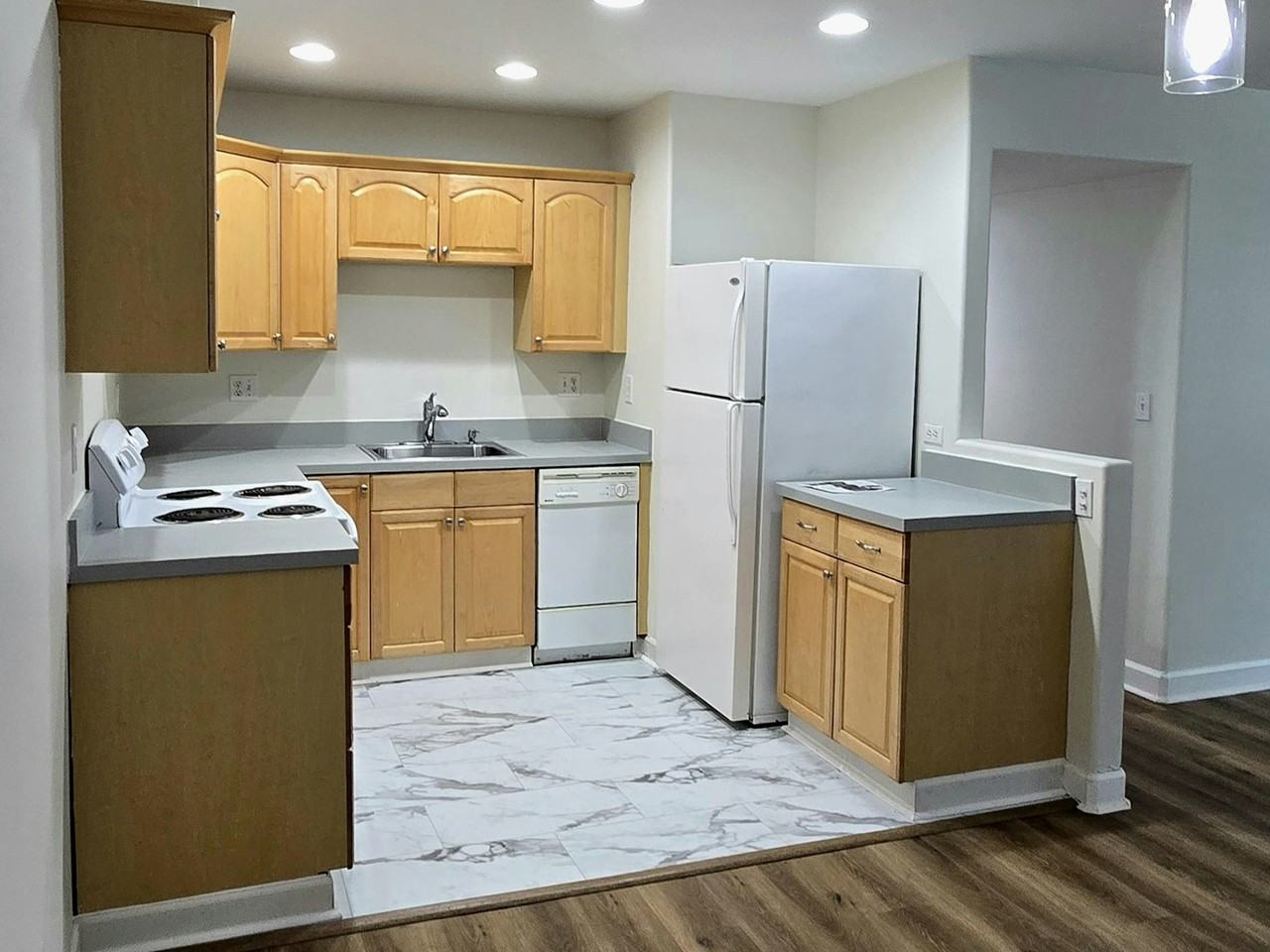 940 Lake Destiny Road Unit H - Photo 6 of 14