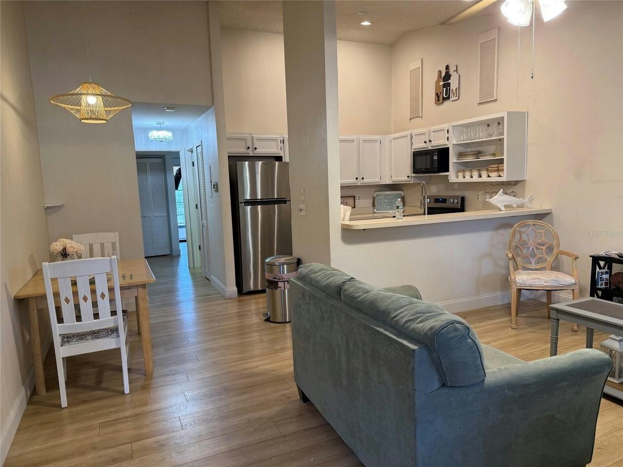 1711 Hammock Pine Boulevard, Unit 1711 - Photo 4 of 17
