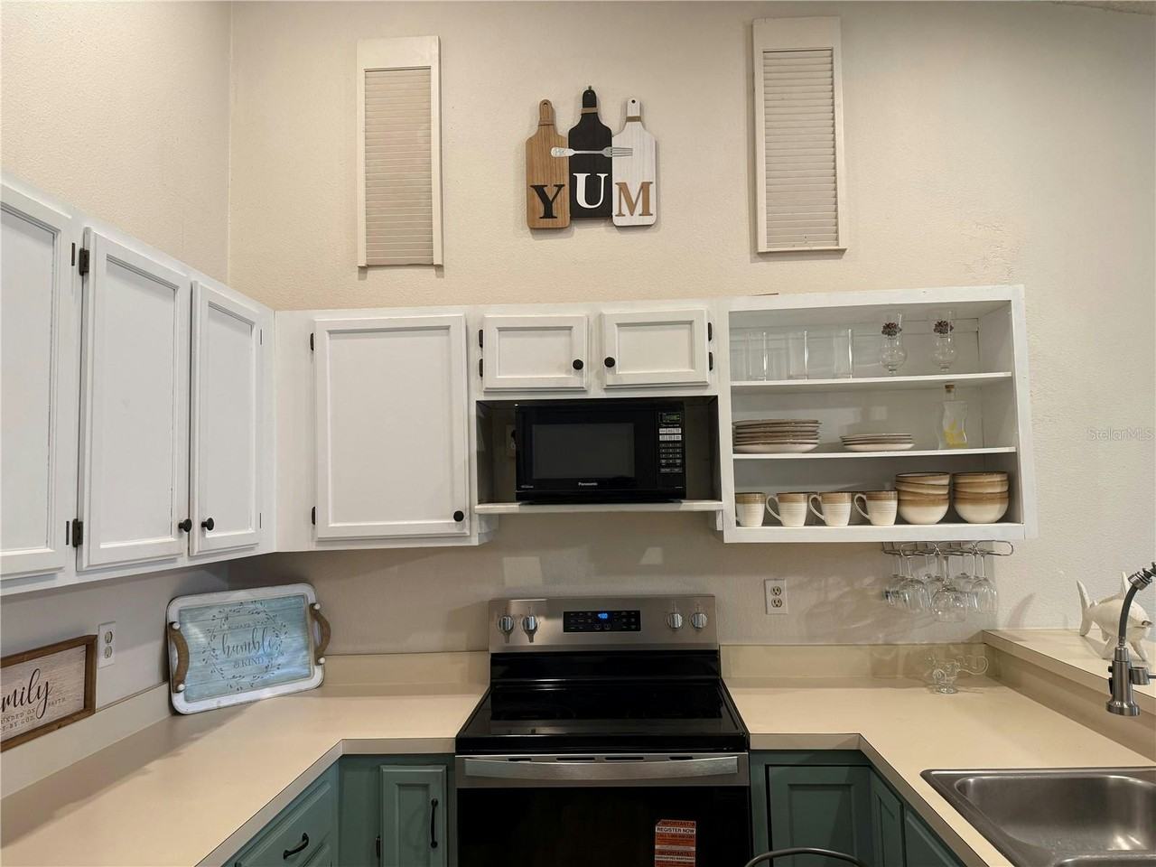 1711 Hammock Pine Boulevard, Unit 1711 - Photo 6 of 17