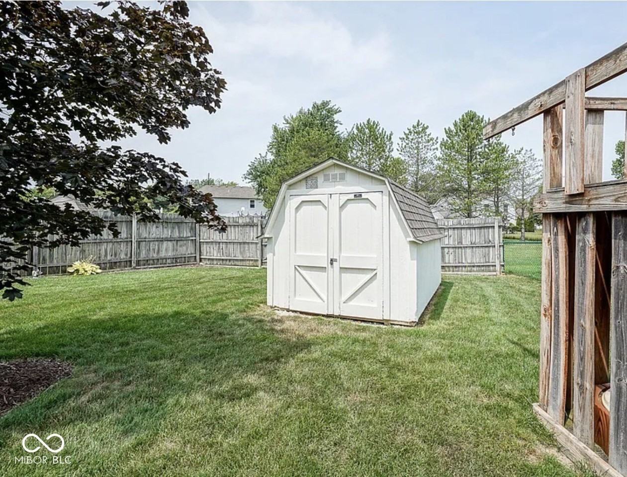 11052 Oakspring Dr - Photo 6 of 28