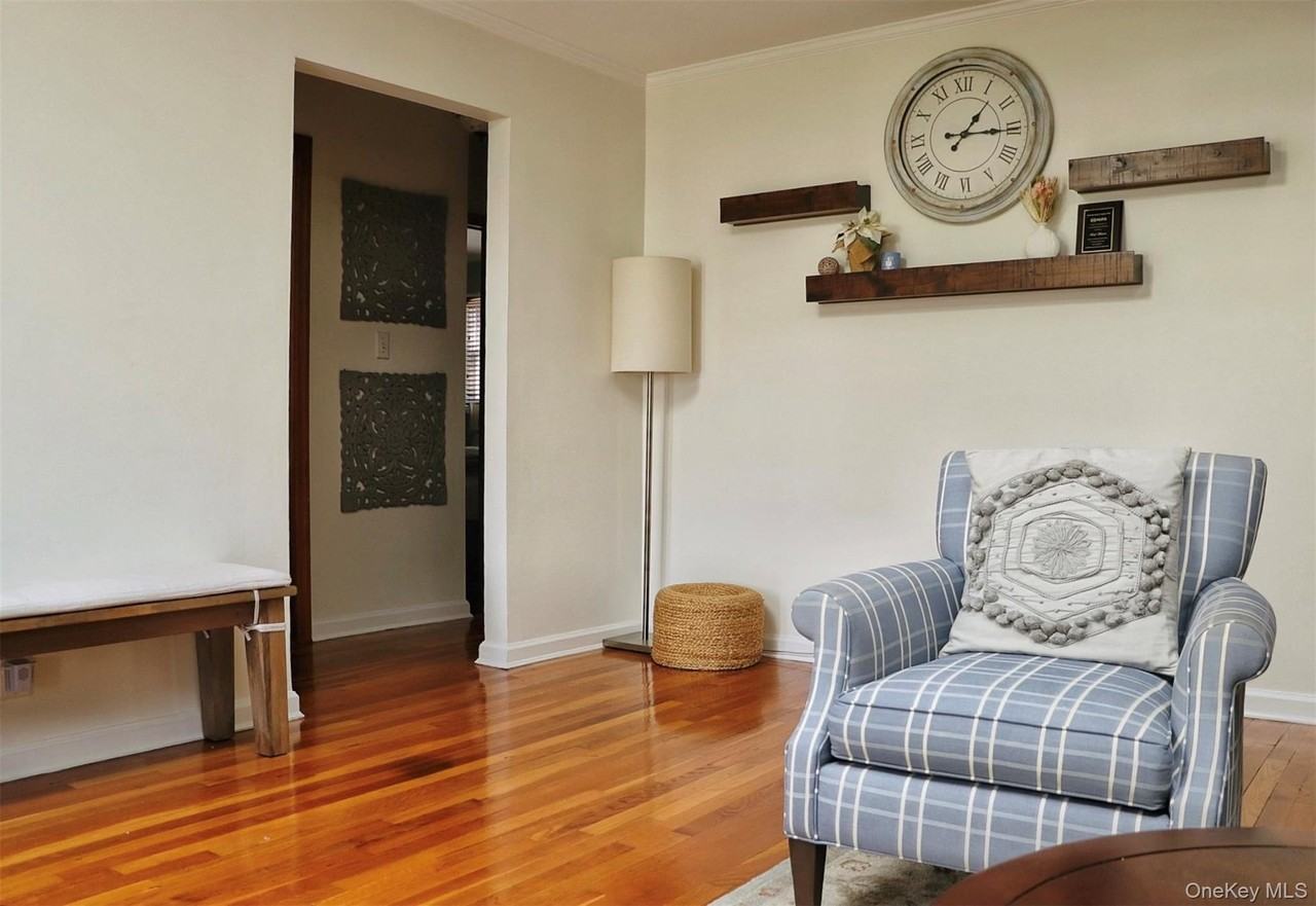19 Stewart St - Photo 4 of 18