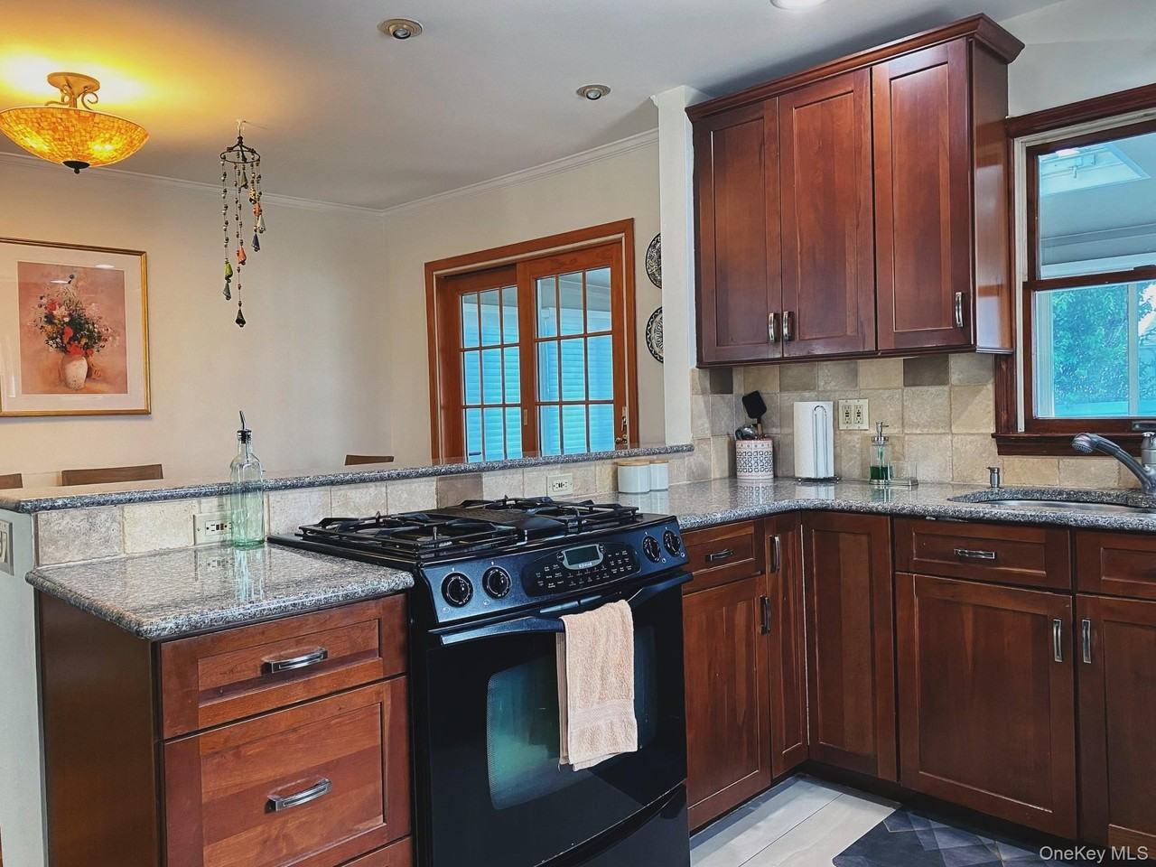 19 Stewart St - Photo 7 of 18