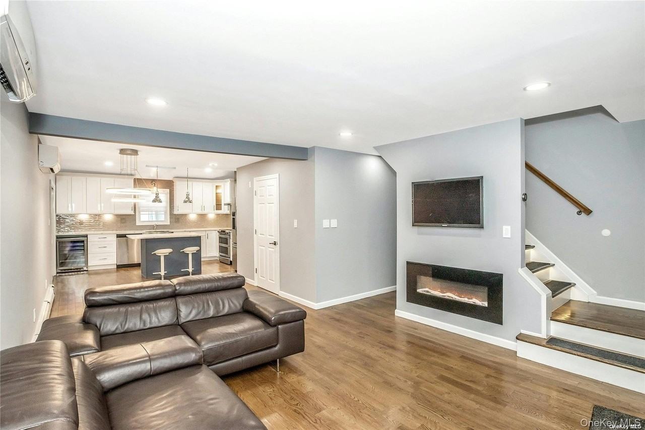 865 Grand Blvd - Photo 4 of 25