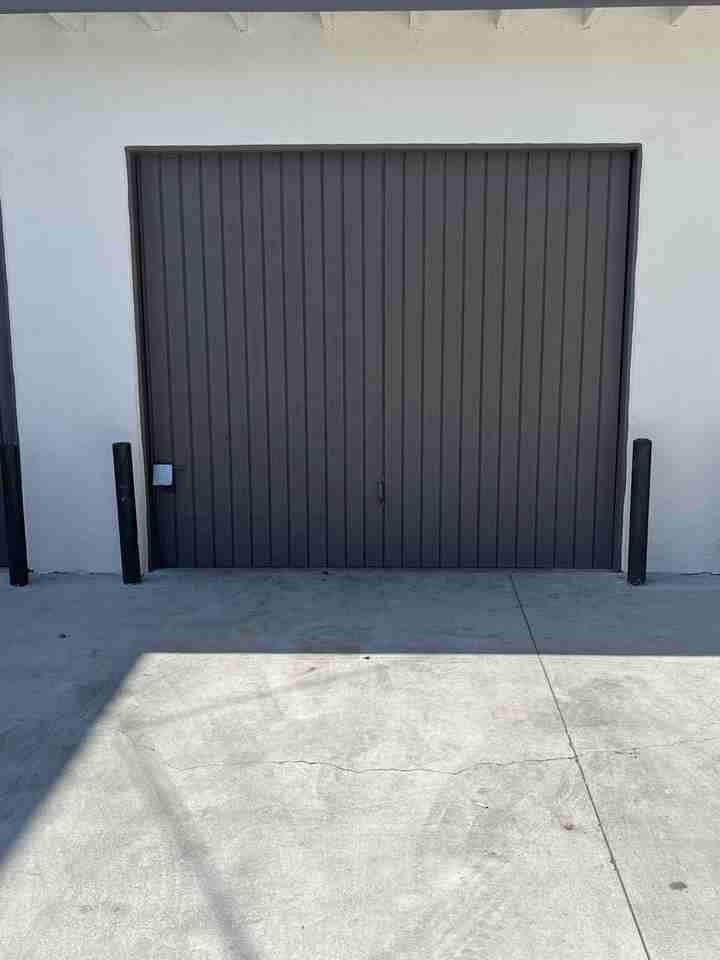 1056 Wallgreen Street, Unit 1056 Wallgreen St - Photo 3 of 9
