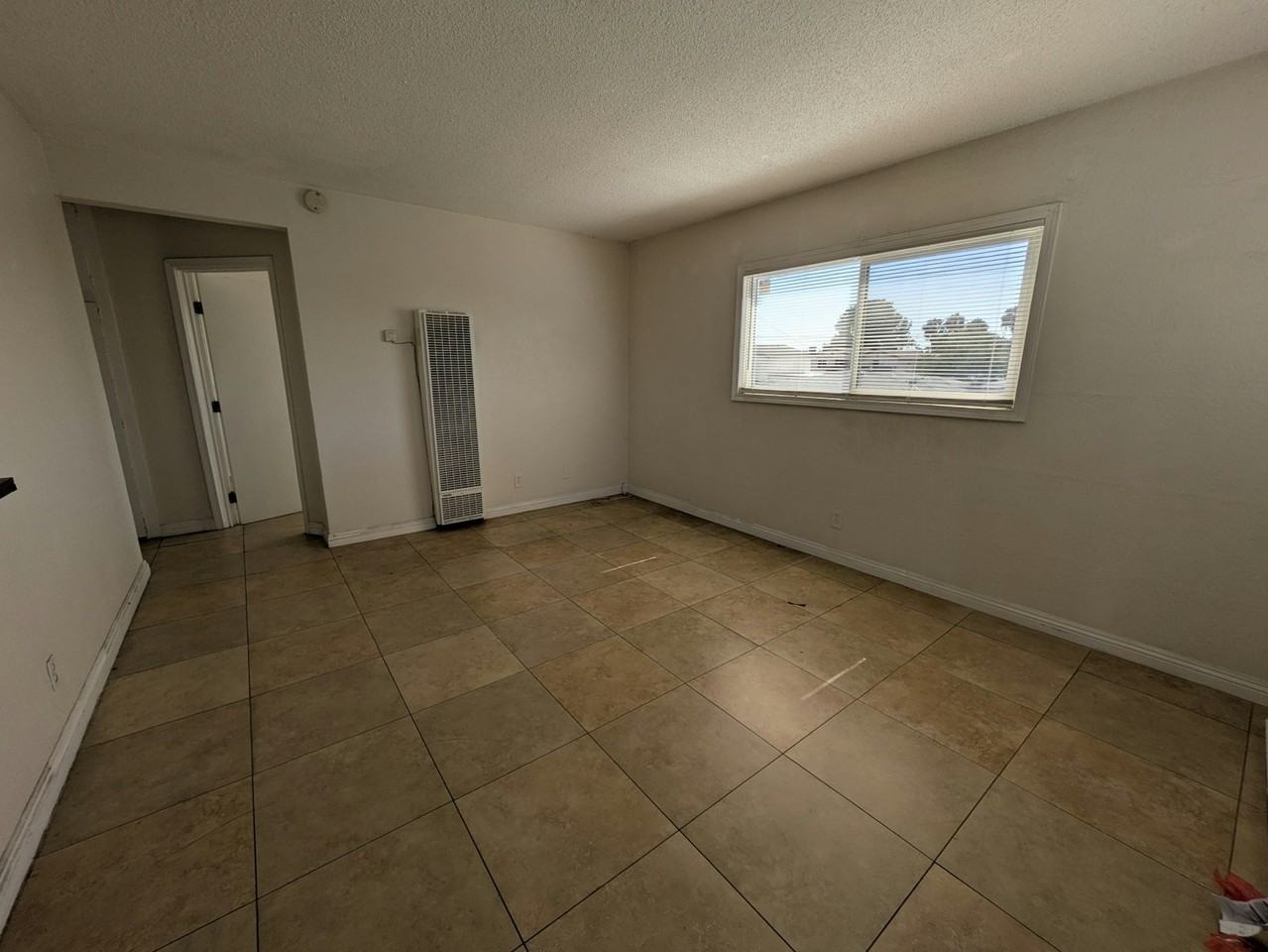 1056 Wallgreen Street, Unit 1056 Wallgreen St - Photo 6 of 9