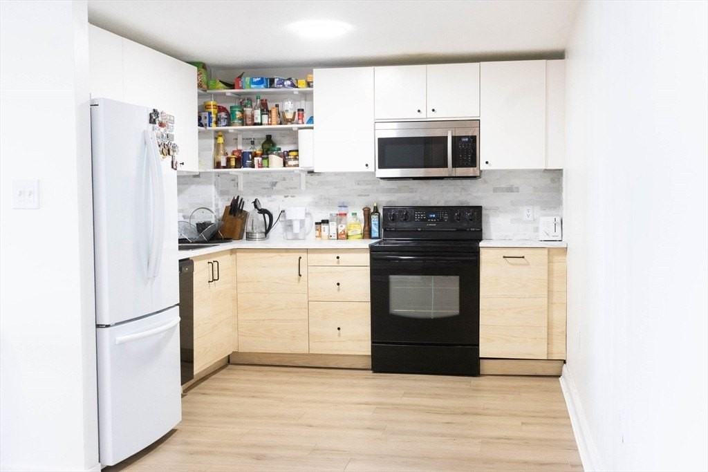 500 Salem St #706 - Photo 3 of 25