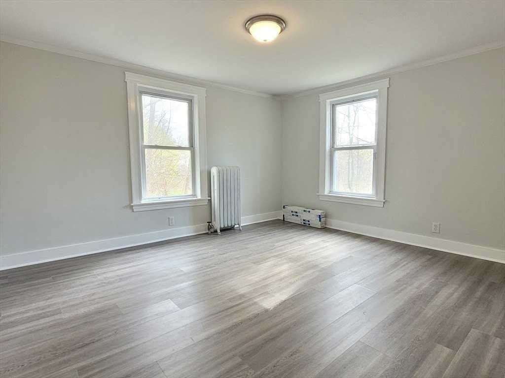 28 Whitney St #6 - Photo 7 of 13