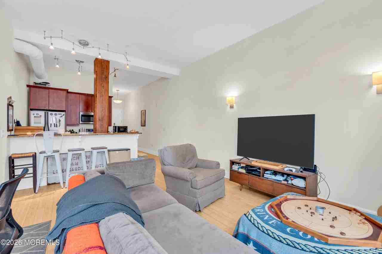 300 Emory St #301 - Photo 5 of 17