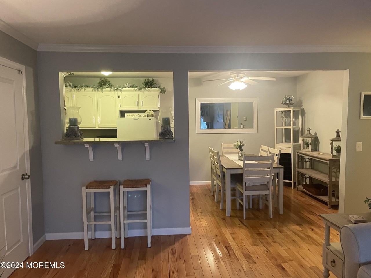 330 Shore Drive #24 - Photo 4 of 12