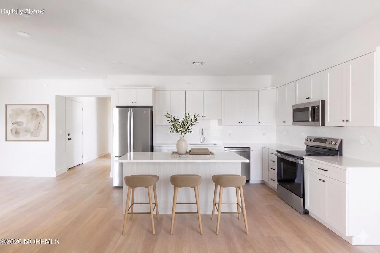 9 Wharf Ave #3 - Photo 4 of 26
