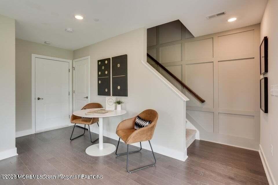 48 Kelly Way - Photo 4 of 22