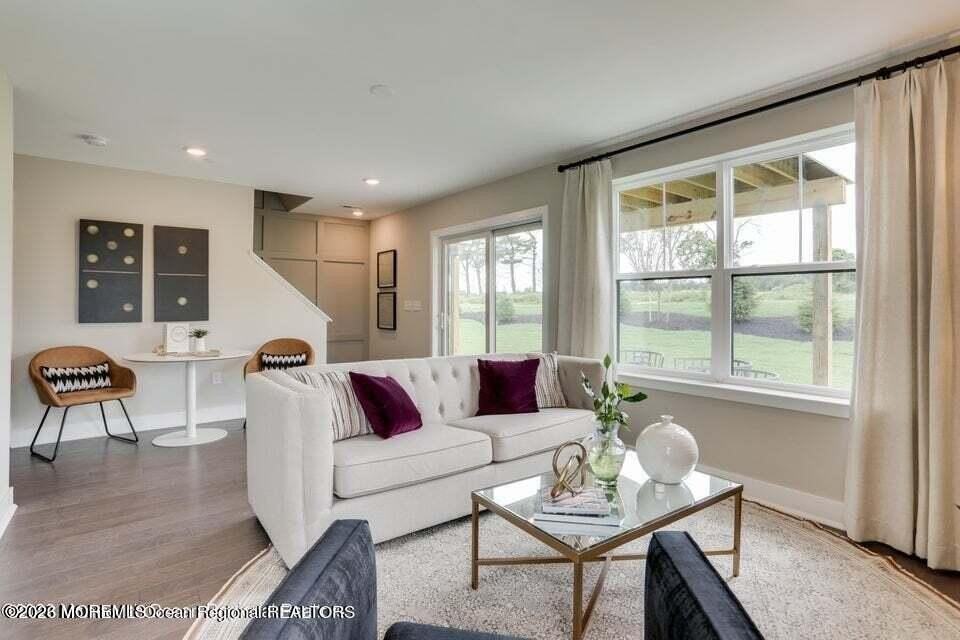 48 Kelly Way - Photo 6 of 22