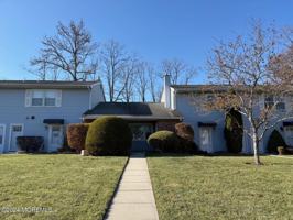 featured image of 504 Crawford St