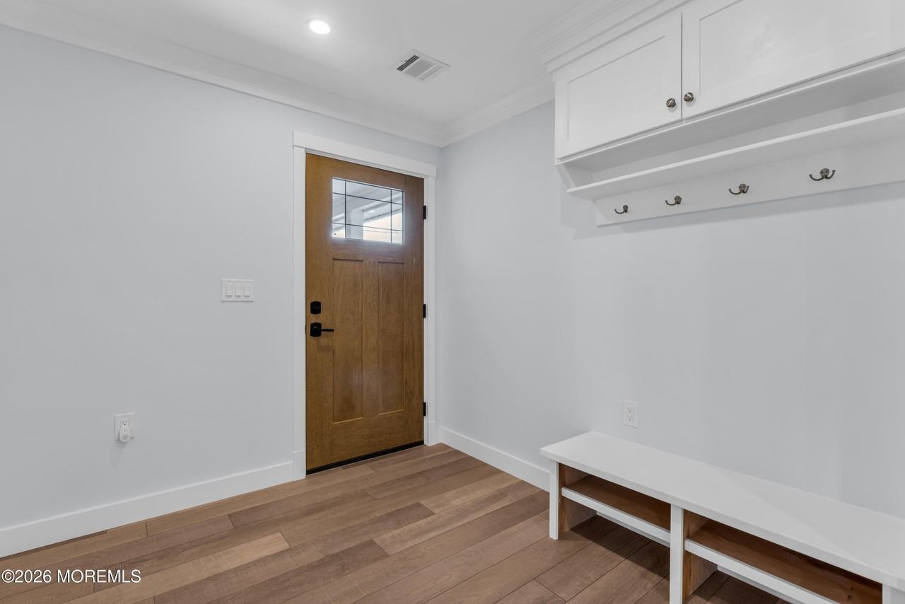 1199 Canal Ave - Photo 7 of 30