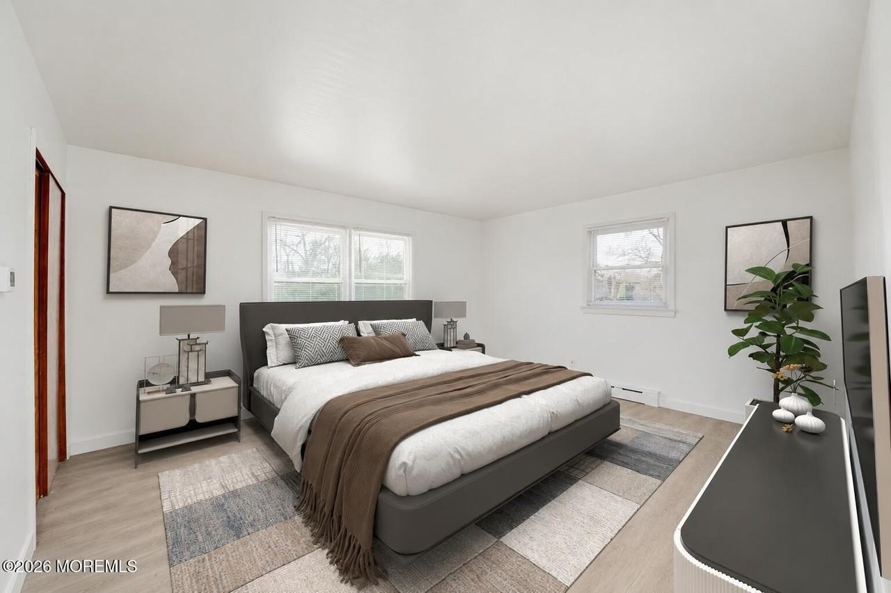 1 Gaston Ave - Photo 4 of 11
