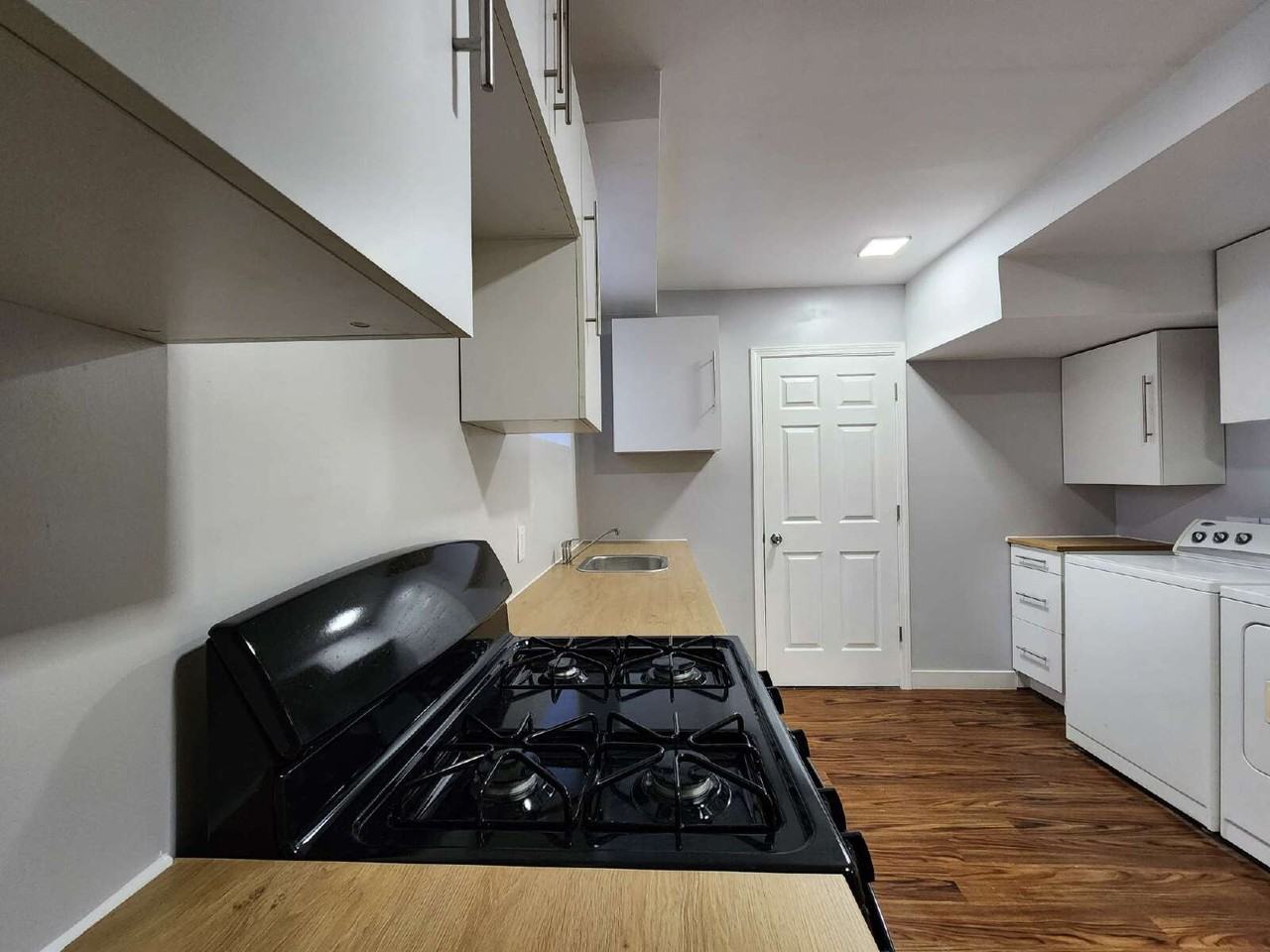 7302 Columbia Ave #C - Photo 3 of 15
