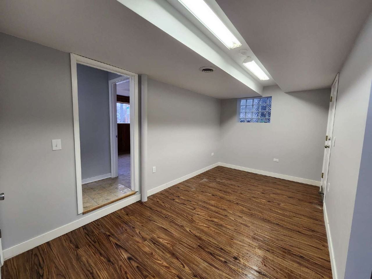 7302 Columbia Ave #C - Photo 4 of 15