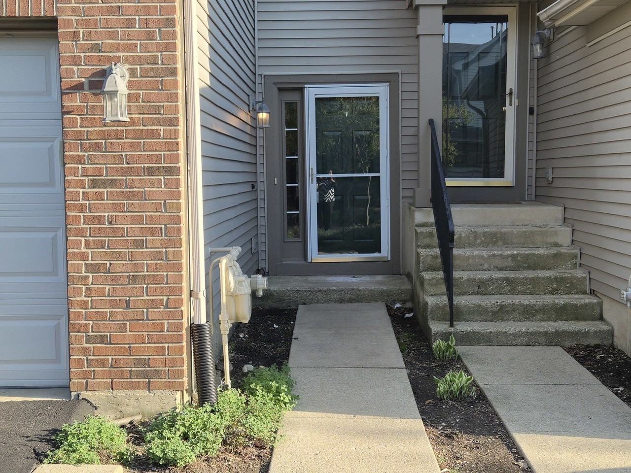 1015 Woodview Ct #1015 - Photo 6 of 35