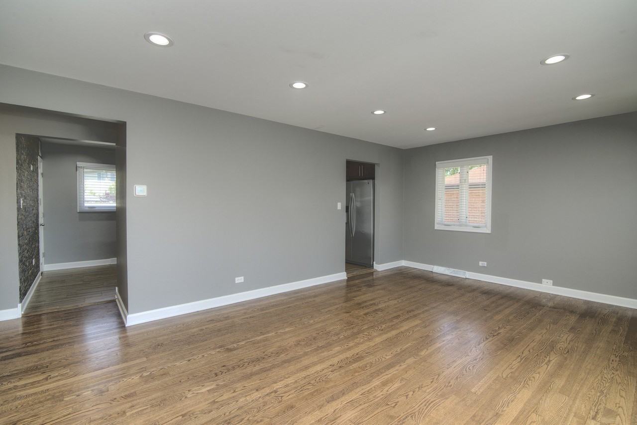 367 W Fremont Ave - Photo 7 of 32