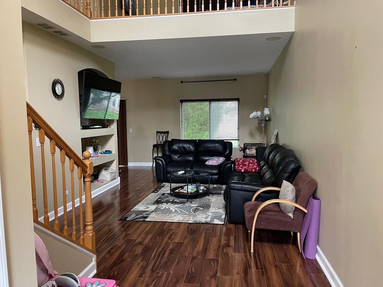 2277 Stoughton Dr - Photo 4 of 24