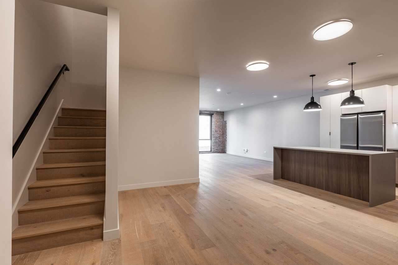 1706 Sherman Ave #301 - Photo 7 of 13