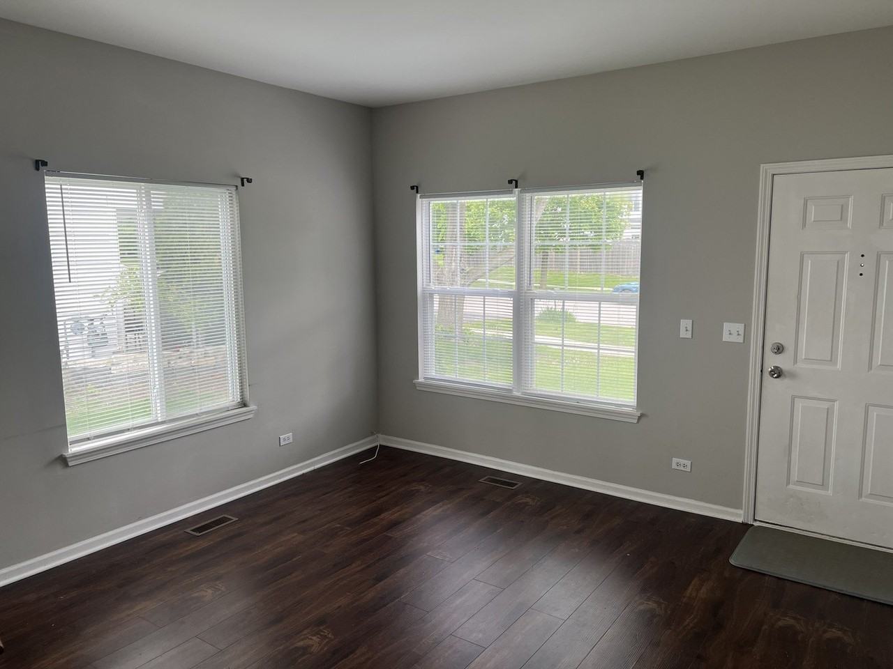 2730 Idaho Rd - Photo 4 of 16