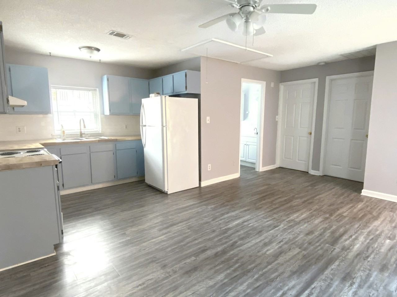 212 East Huntingdon Street, Unit 207 E Gaston Ln - Photo 2 of 8