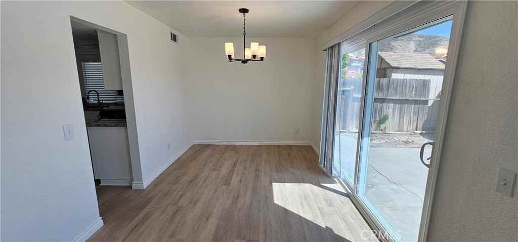 14301 Hillcrest Dr - Photo 7 of 10