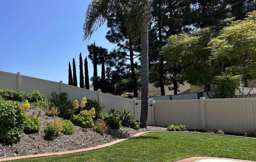 11079 Avenida De Los Lobos - Photo 2 of 8