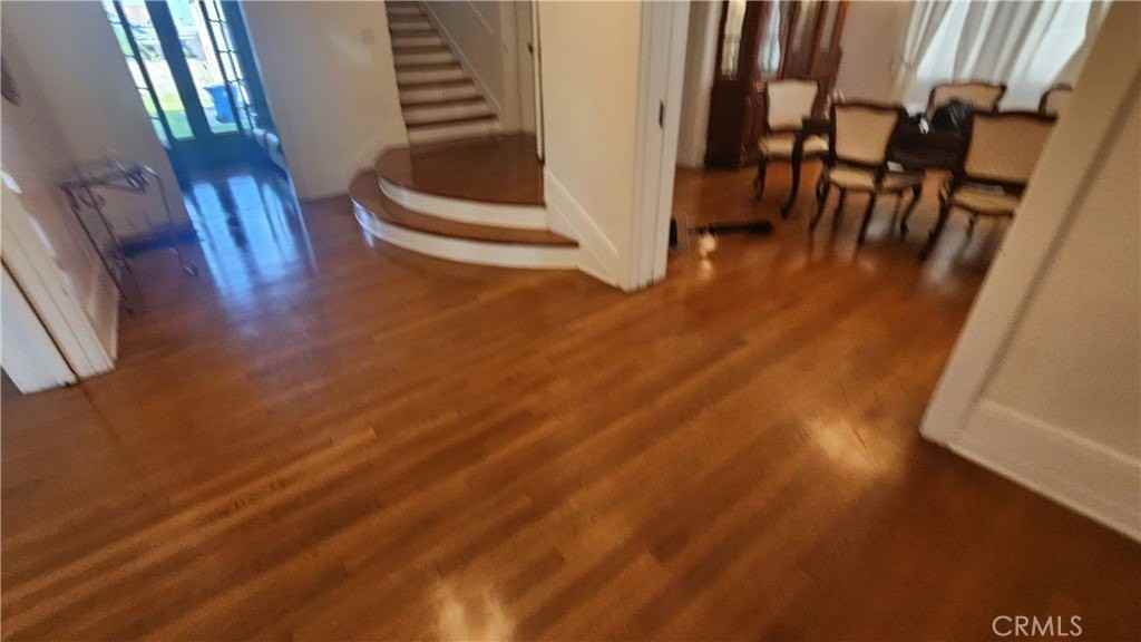 2215 W 21st St - Photo 6 of 17