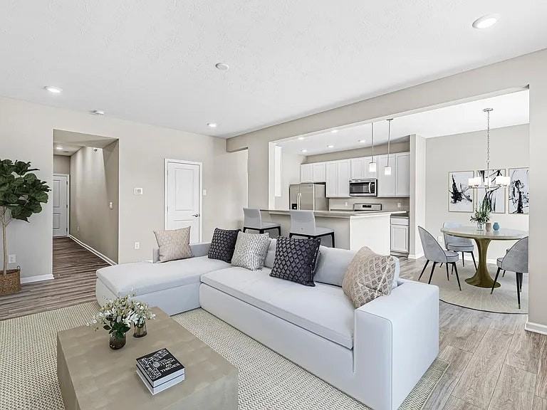 6407 Yuma Court - Photo 2 of 30
