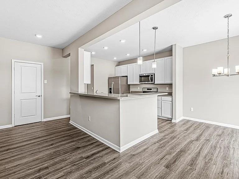 6407 Yuma Court - Photo 7 of 30