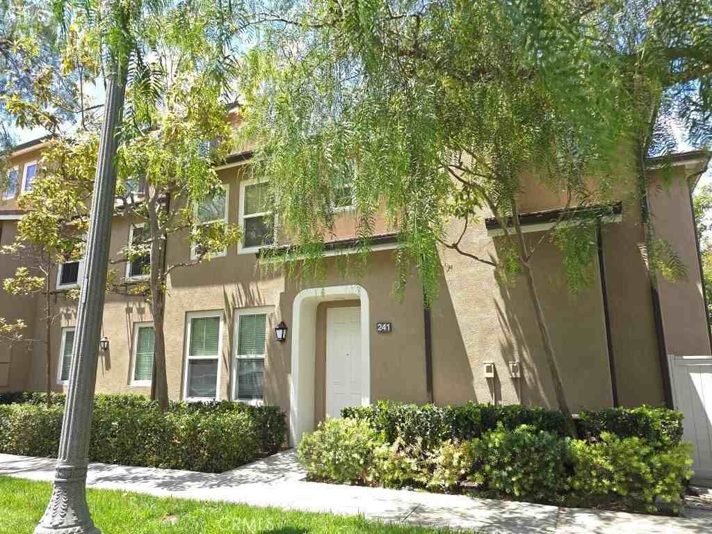 241 Lockford