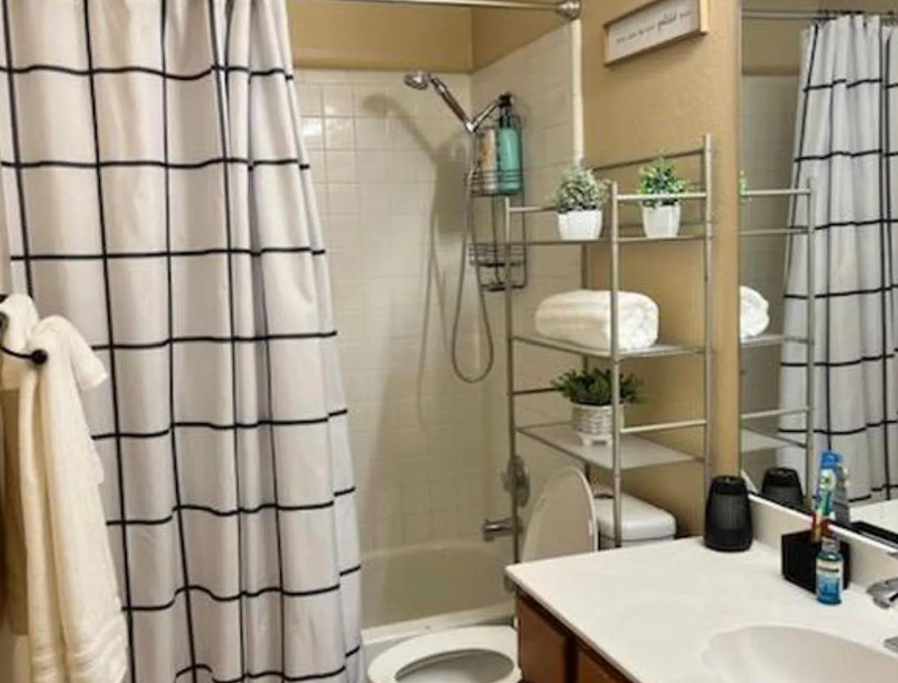 14211 Spotted Cedar, Unit 4 - Photo 6 of 9